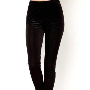 The Corduroy Velour Leggings in Black-Plus